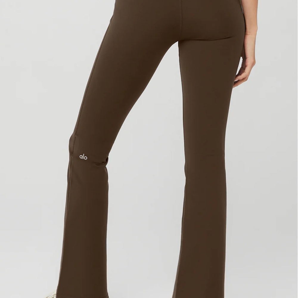 ALO NEVER WORN 7/8 high waist bootcut legging